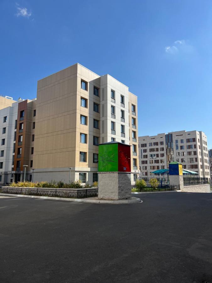 Уютная Квартира На Expo-Smart Замок Apartment Astana Exterior foto