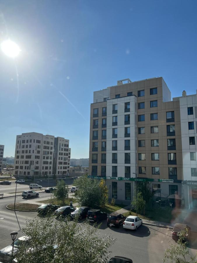 Уютная Квартира На Expo-Smart Замок Apartment Astana Exterior foto